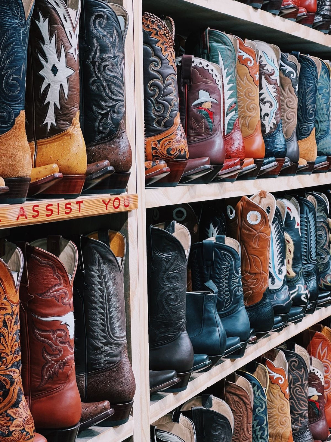 A Guide to Cowboy Boot Styles: Find Your Perfect Western Pair